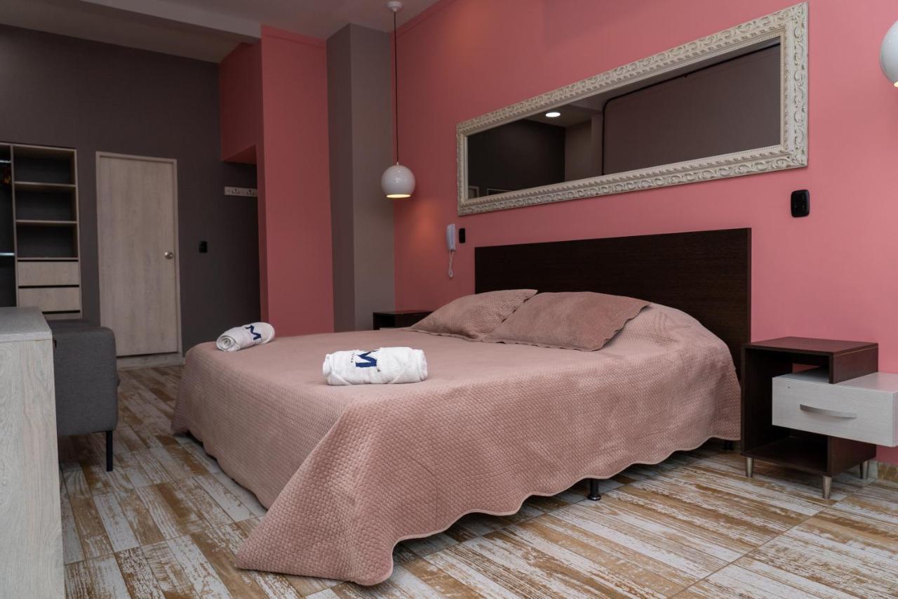 Hotel El Meson 拉多拉达 外观 照片
