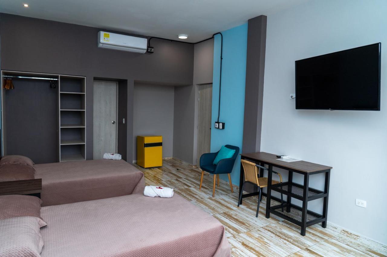 Hotel El Meson 拉多拉达 外观 照片